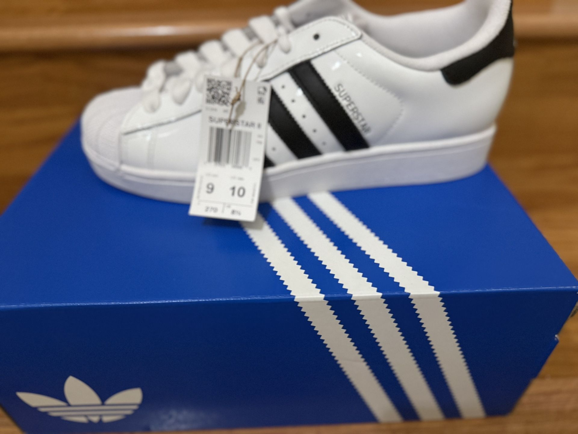 superstar adidas size 9 brand new