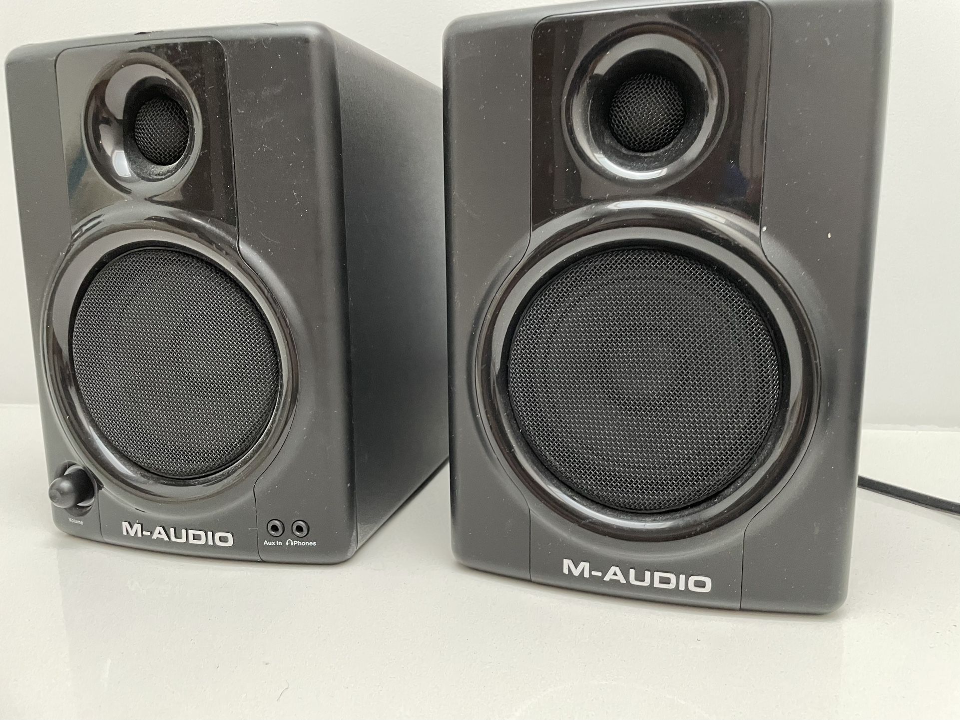 M Audio AV 40 Stereo Speakers