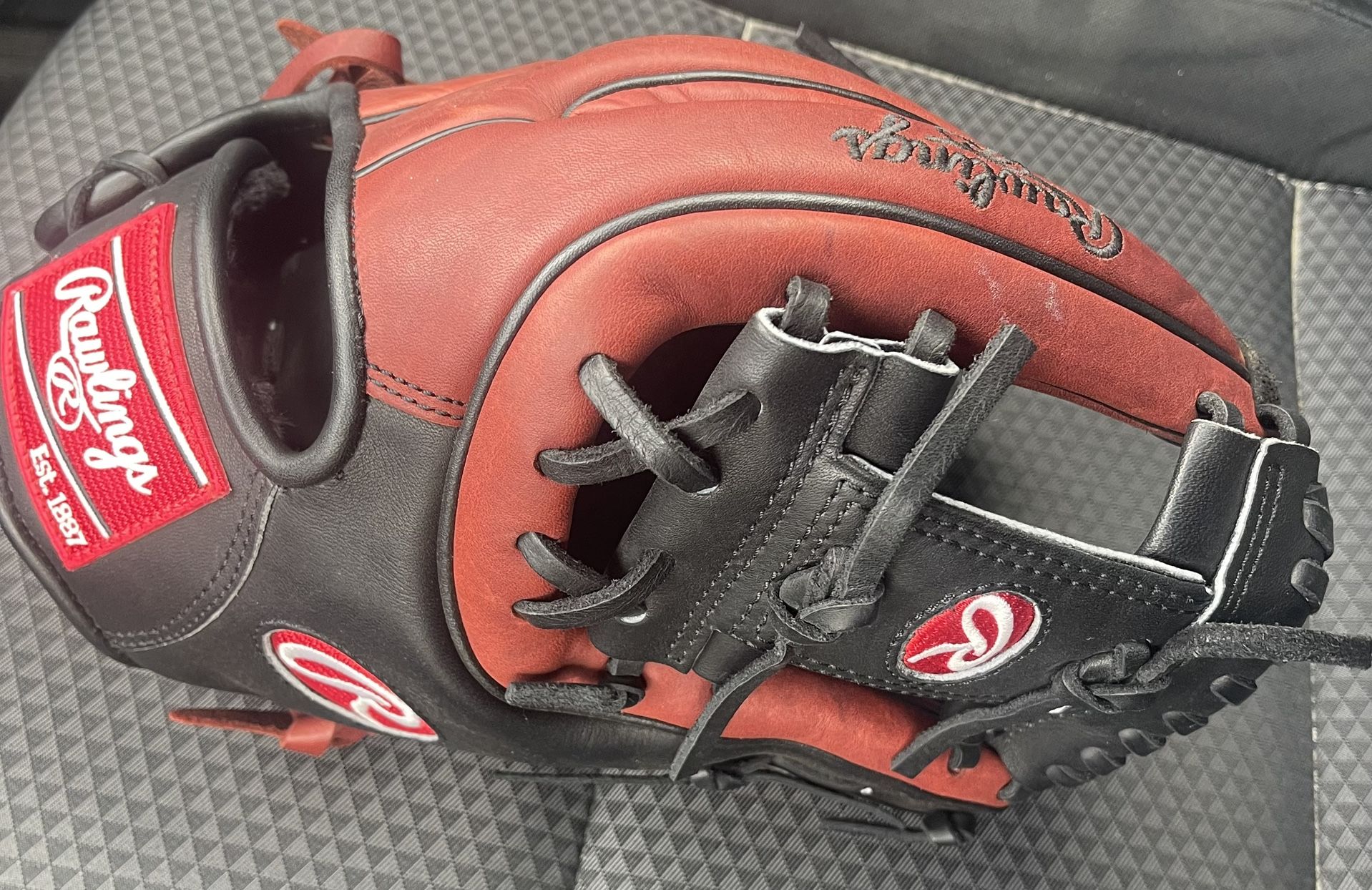 Rawlings Heart Of The Hide Baseball Glove 11 3/4