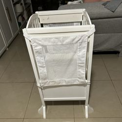 Guidecraft foldable cooking tower for kids