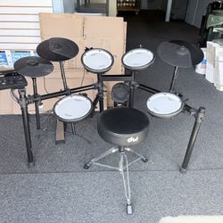 Roland V-Drums TD-07 Electronic Drum Set With Headphones and Seat 