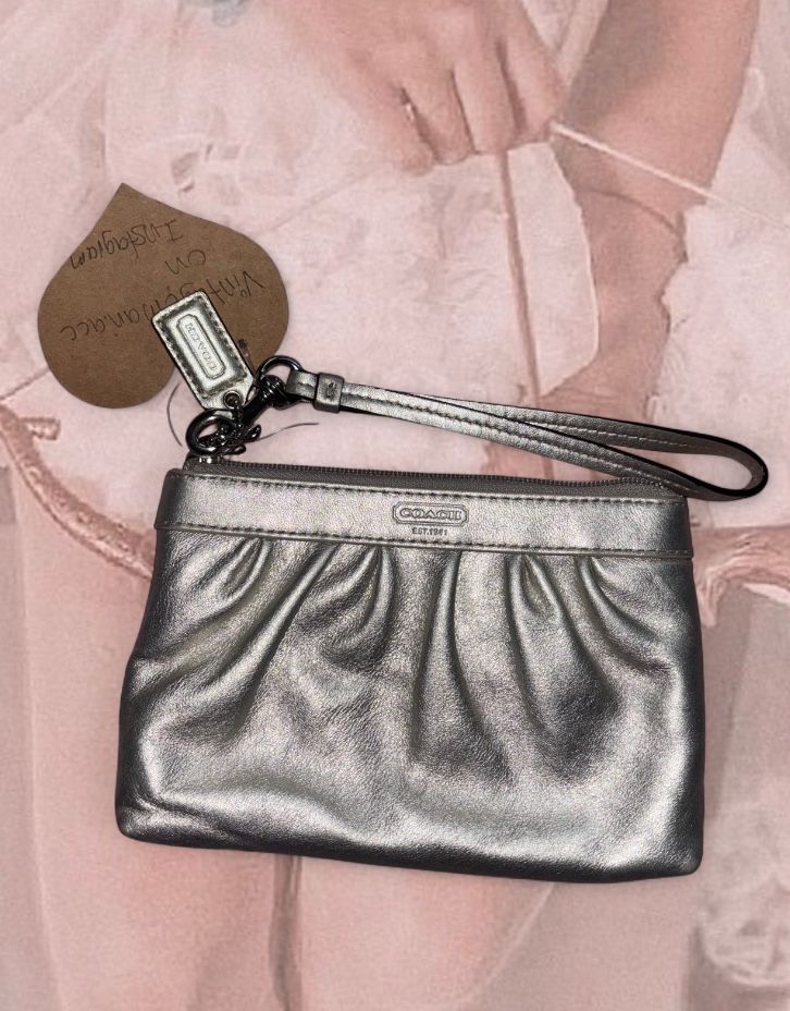 Coach Wrist Wallet