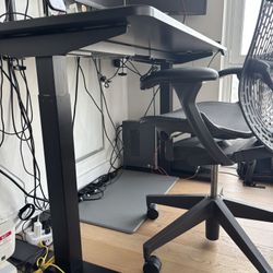 Autonomous Standing desk 2 