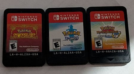 Pokemon game lot Switch 1