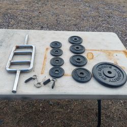 25lbs In Plates  Bar Is 10lbs Everything You See $ 25