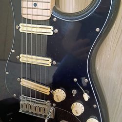 Fender Squier Contemporary Stratocaster Strat Guitar SSS Humbuckers in Black Metallic w Gilmour Neck-On Switch, Contoured Heel, Orange Cap & MORE!!👀