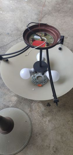 Free ceiling lights