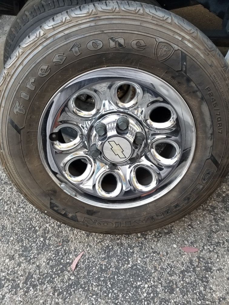 Chevy silverado 6 lug wheels with tires