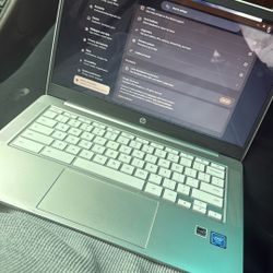 Chromebook Laptop 