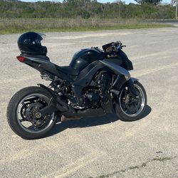 2010 Kawasaki Z1000 ABS 