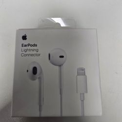 Apple Wired EarPods with Lightning Connector