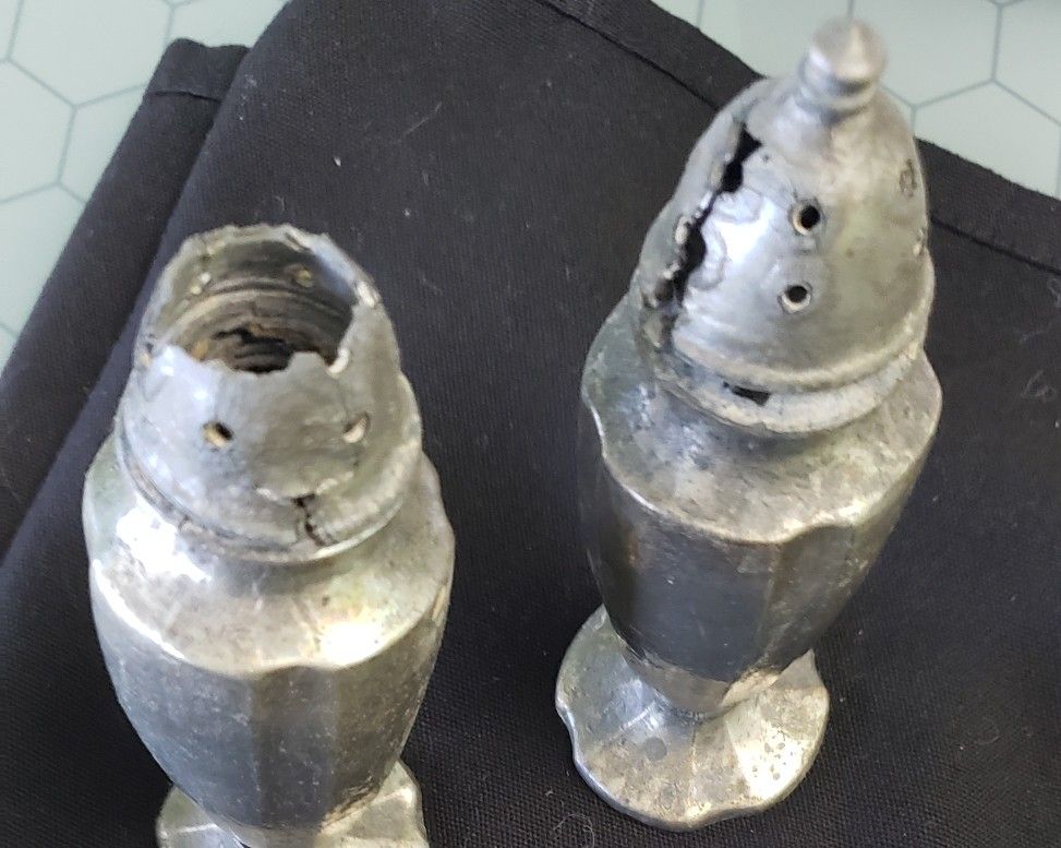 Vintage Old Colony Pewter Salt & Pepper Shakers