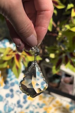 Set of 4 Vintage Sm. Leaf Chandelier Lamp Glass Sun Catcher Prism Crystals Keychain Bag Charm Xmas Wedding 