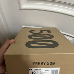 Yeezy 500