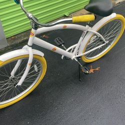 Lipton Beach Cruiser Promo Bicycle 