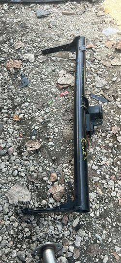 2024-2025 VOLKSWAGEN ATLAS OEM REAR TRAILER HITCH