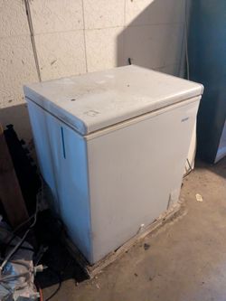 Haier Chest Freezer White