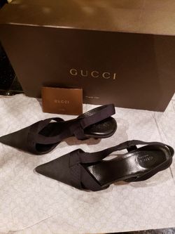 Gucci women shoes authentic. Size 7.5b