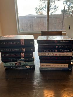 Random Books (Vampire academy, Lauren Conrad, safe haven…etc)