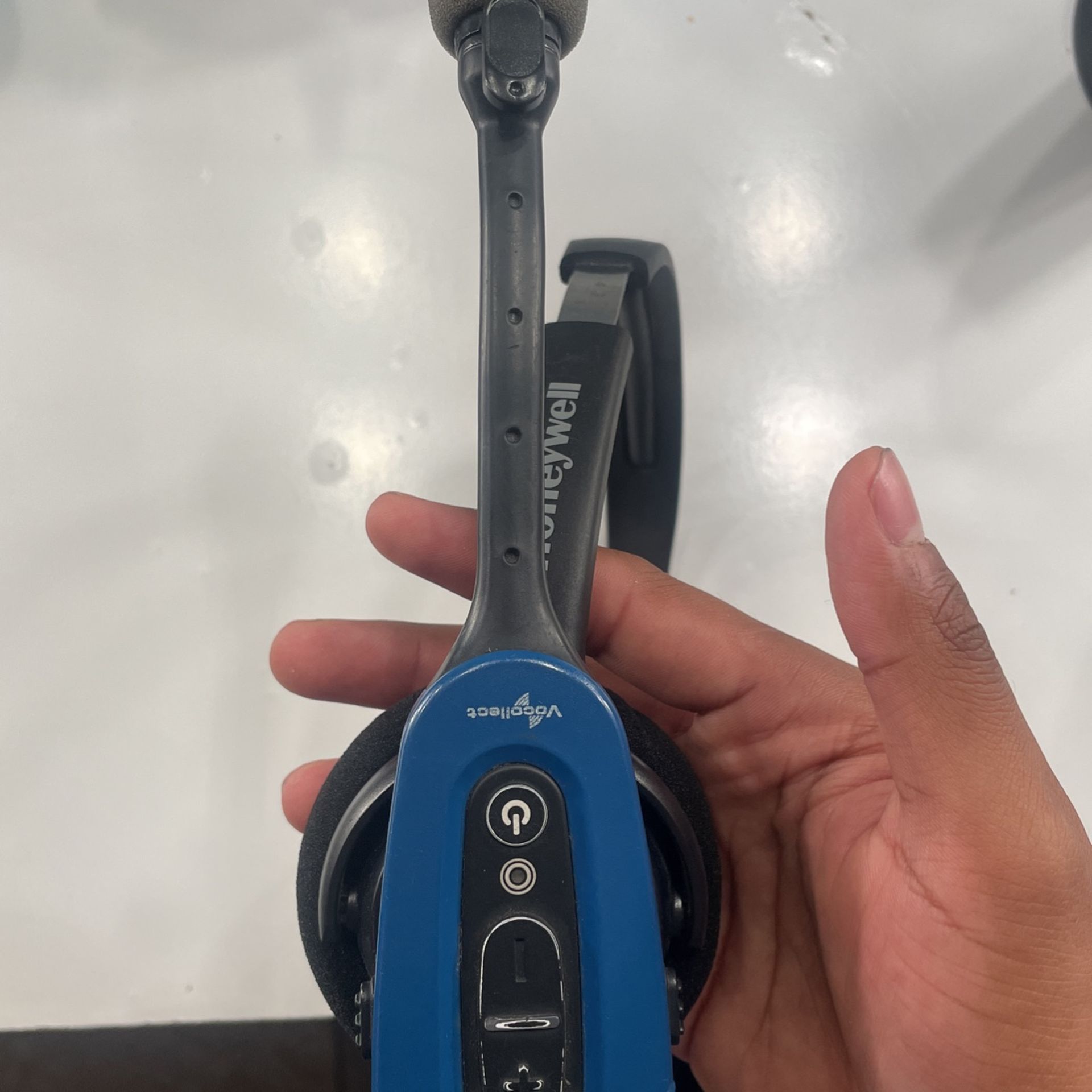 Vocollect Honeywell Voice SRX2 Wireless Headset for Sale in Houston, TX