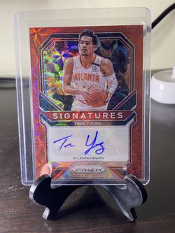 Trae Young 2021 Red Prizm Panini
