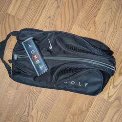 Nike Golf Bag & Nike Golf Balls