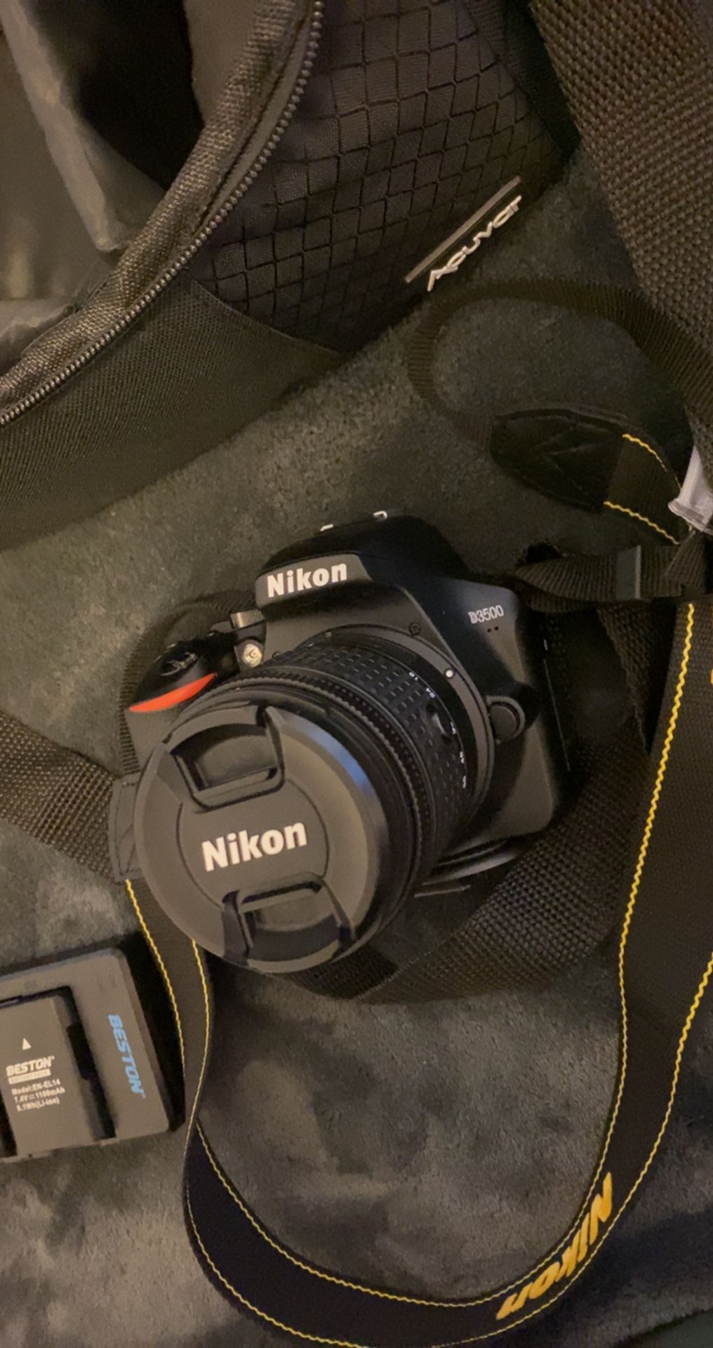 Nikon D3500