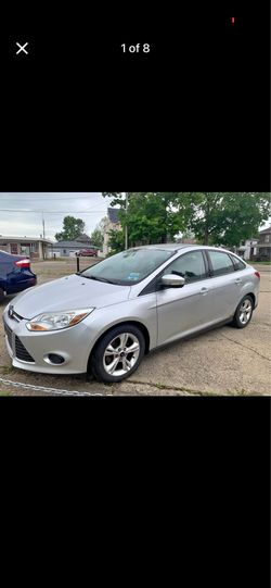 2012 ford focus we hatch back