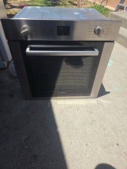 Bosch 24 in single wall oven electric