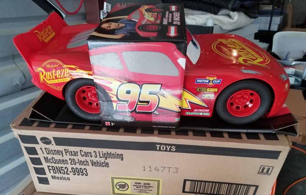 Brand New 20 Inch Disney Pixar Lightning McQueen Vehicles