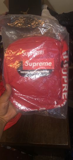 Hmu I got supreme bags for sell will do 60$ for each HMU