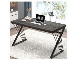 Stylish and Sturdy Desk W/ Office Chair