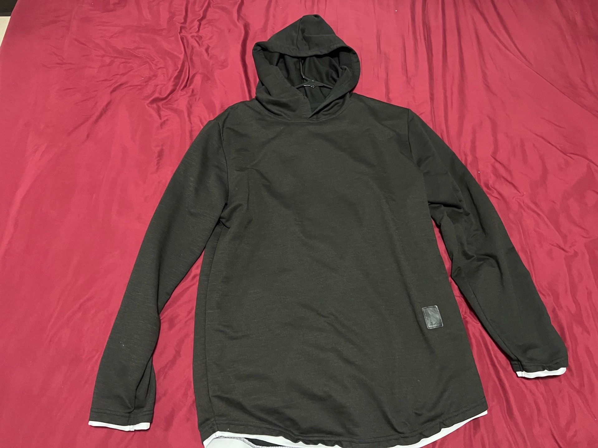 Men’s Large Black Hoodie