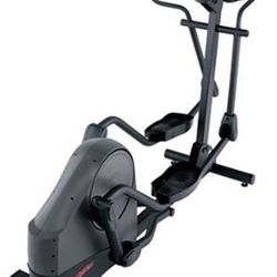 Life Fitness X3 Elliptical Cross-Trainer (Professional Grade)