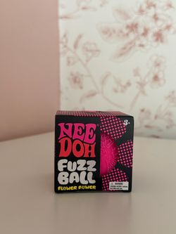 Needoh Flower Power Fuzzball
