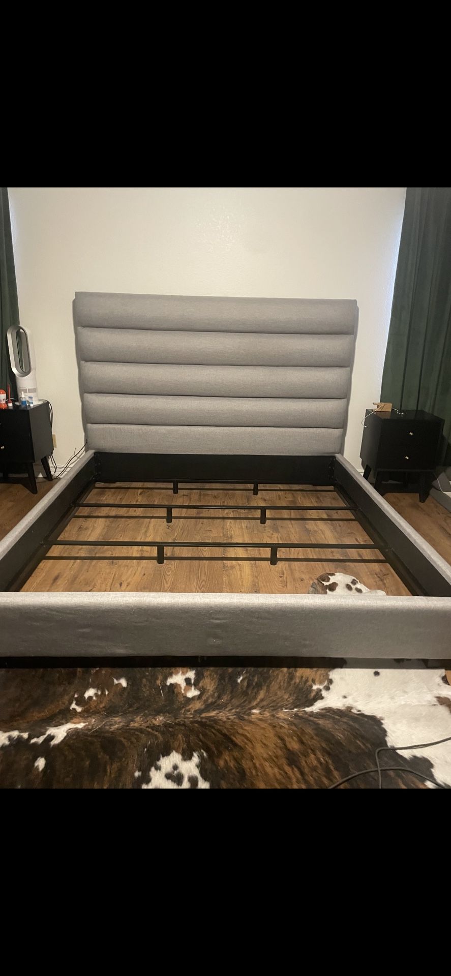 King Size Bed frame, Headboard and Box Springs