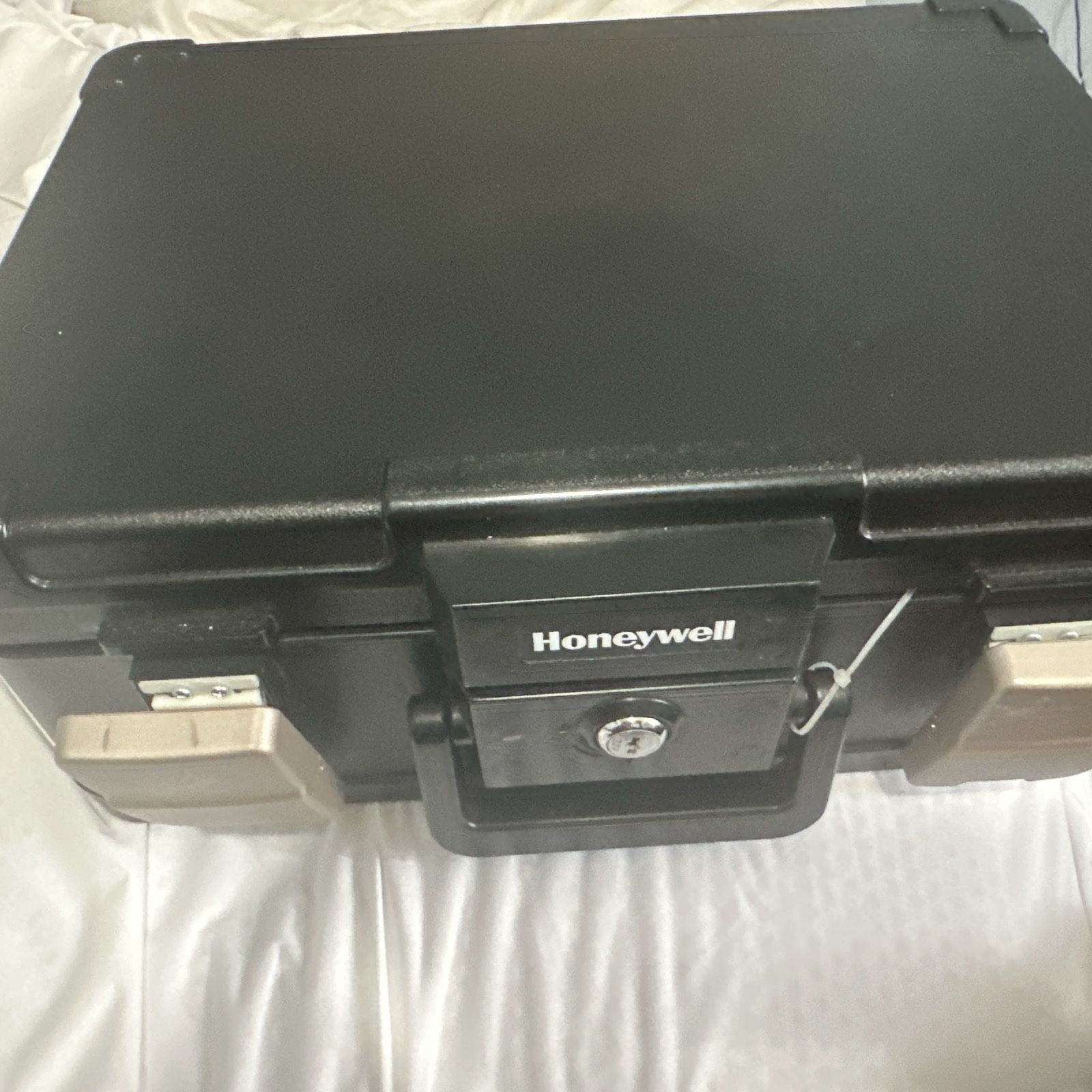 Honeywell Safe