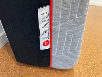 Queen size Rivet mattress - foam bed