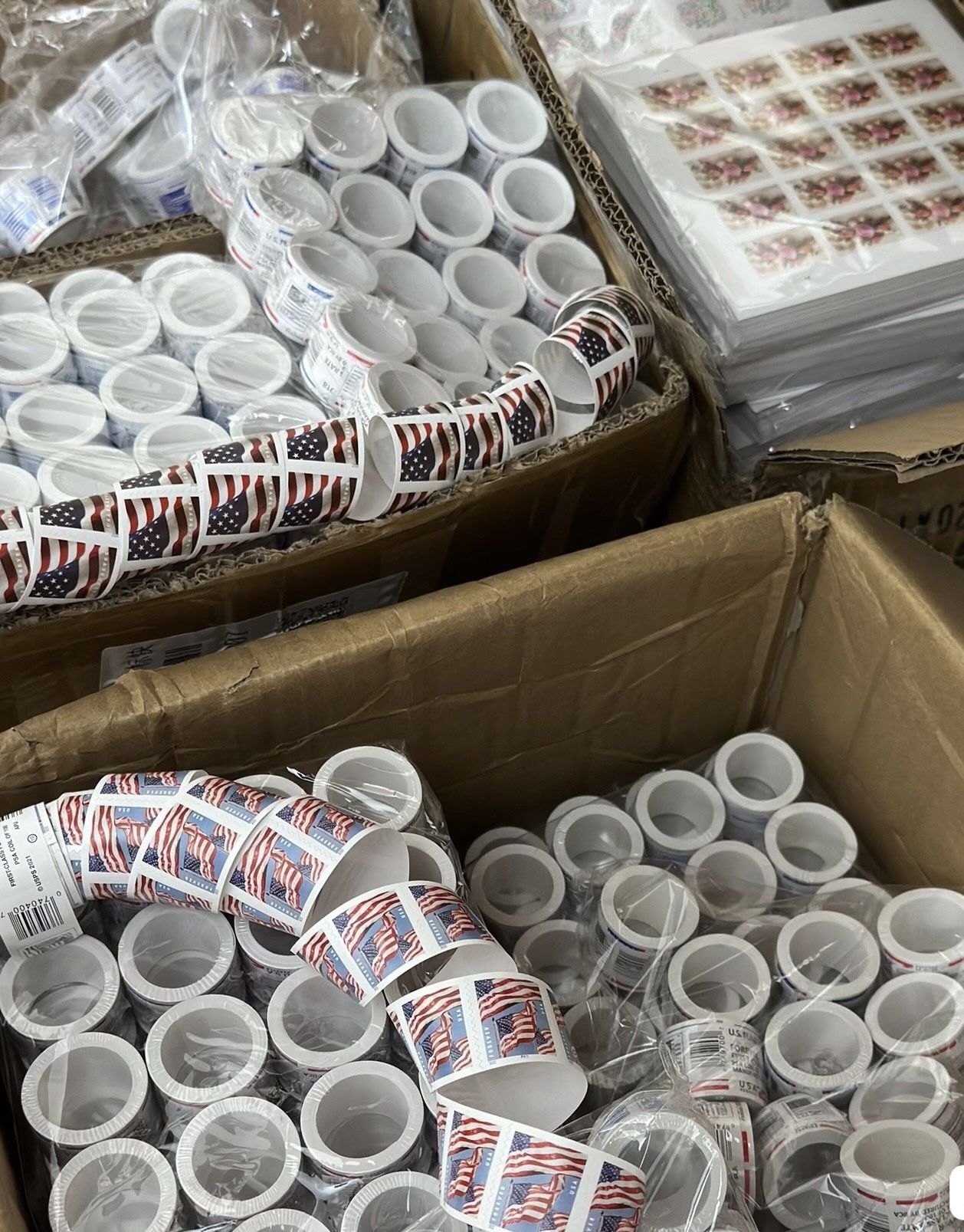 10 Rolls of 1000 USPS First Class Forever Stamps 2025 Retail Face Value $780 FREE SHIPPING