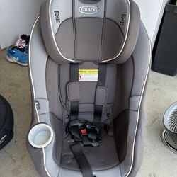 Car Seat - Graco