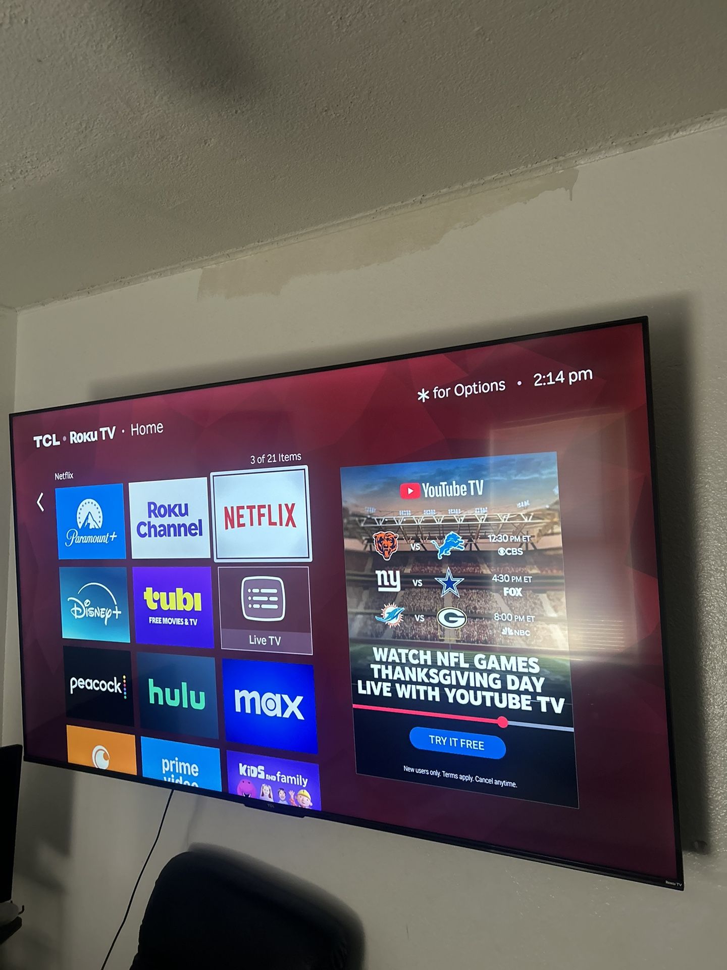 65” TLC Roku Tv
