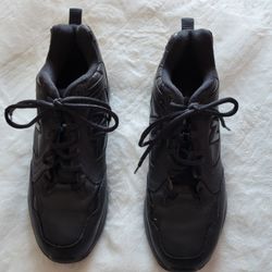 New Balance Men's Sneakers 600
