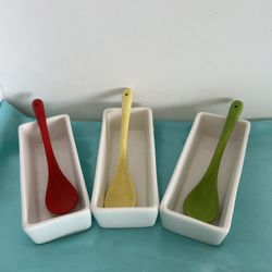Set Of 3 Rectangular Sauces Servers With Spoons 