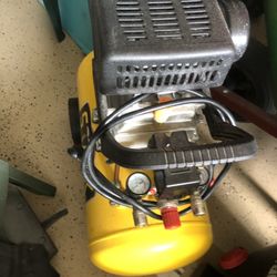 10 Gal Compressor 