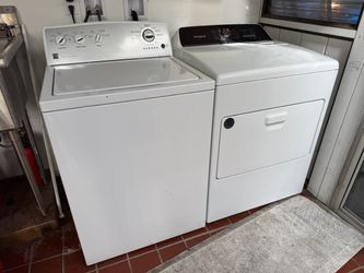 Washer & Dryer Set – Great Condition