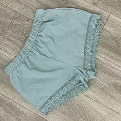 Lace Forever21 shorts.     Bin F