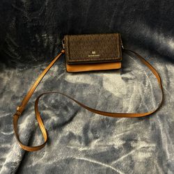 Michael Kors Crossbody