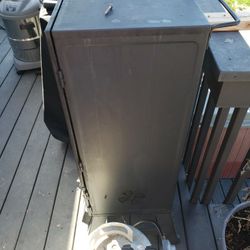 Propane Smoker
