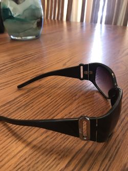 Fossil glasses