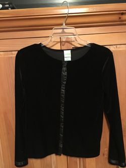 Velvet long sleeve shirt. Button down